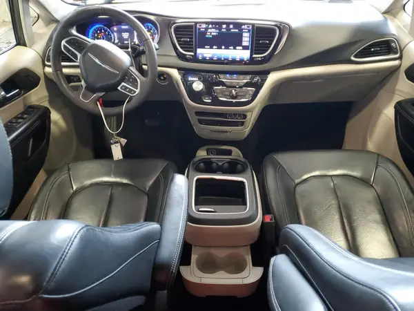 2C4RC1BG4NR123778 2022 CHRYSLER PACIFICA - Image 8