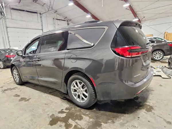 2C4RC1BG4NR138605 2022 CHRYSLER PACIFICA - Image 2