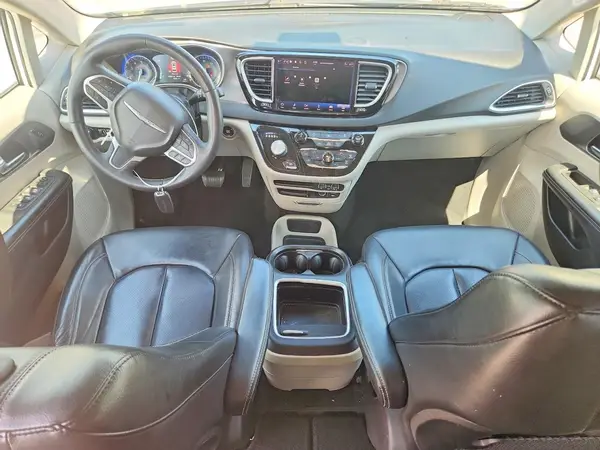 2C4RC1BG4NR176724 2022 CHRYSLER PACIFICA - Image 8