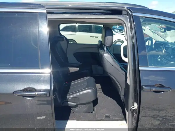 2C4RC1BG4NR188310 2022 CHRYSLER PACIFICA - Image 8