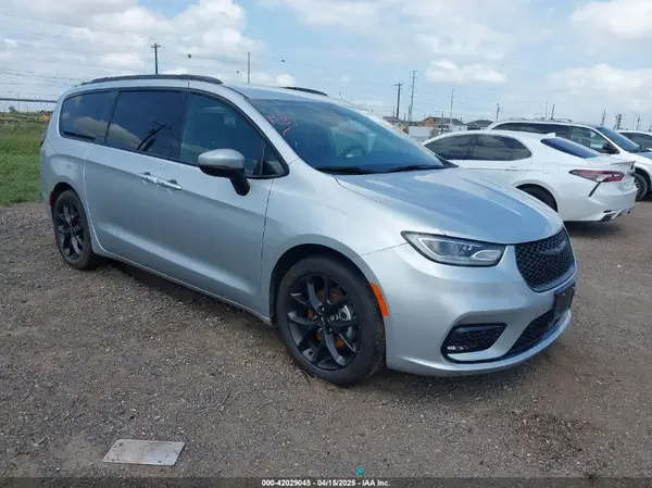 2C4RC1BG4PR508163 2023 CHRYSLER PACIFICA - Image 1