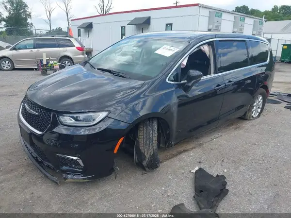 2C4RC1BG4PR508728 2023 CHRYSLER PACIFICA - Image 2