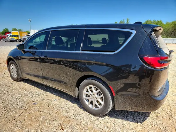 2C4RC1BG4PR516408 2023 CHRYSLER PACIFICA - Image 2