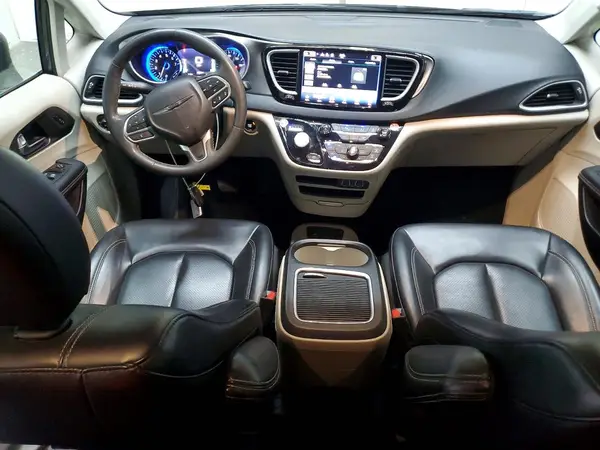 2C4RC1BG4PR550171 2023 CHRYSLER PACIFICA - Image 8