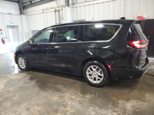 2C4RC1BG4PR566581 2023 CHRYSLER PACIFICA - Image 2
