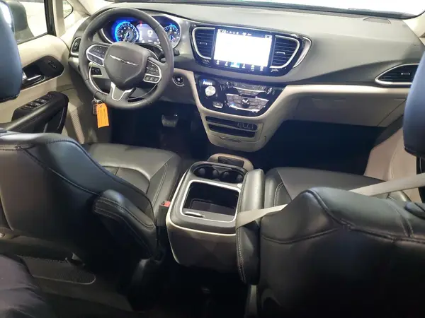 2C4RC1BG4PR566581 2023 CHRYSLER PACIFICA - Image 8