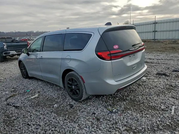 2C4RC1BG4PR571733 2023 CHRYSLER PACIFICA - Image 2