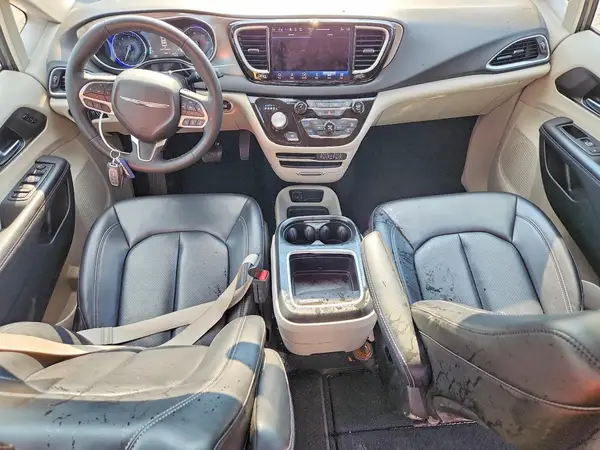 2C4RC1BG4PR586216 2023 CHRYSLER PACIFICA - Image 8