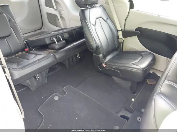 2C4RC1BG4PR594204 2023 CHRYSLER PACIFICA - Image 8