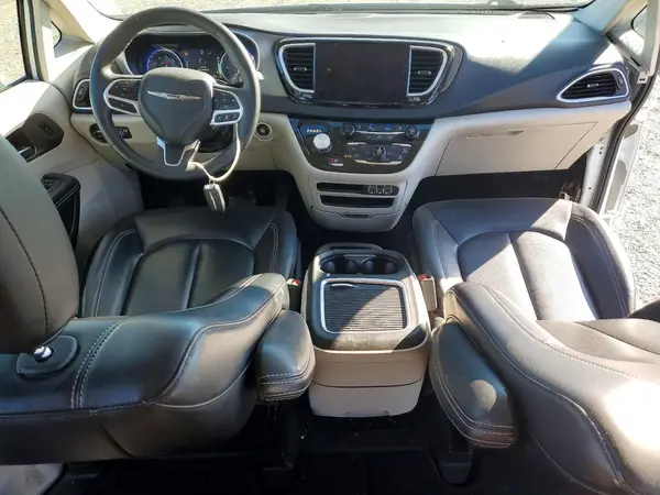 2C4RC1BG4PR607534 2023 CHRYSLER PACIFICA - Image 8