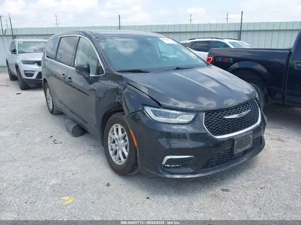 2C4RC1BG4PR628092 2023 CHRYSLER PACIFICA - Image 1