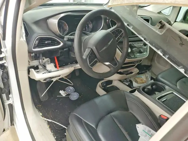 2C4RC1BG4RR119137 2024 CHRYSLER PACIFICA - Image 8