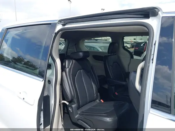2C4RC1BG4RR120286 2024 CHRYSLER PACIFICA - Image 8