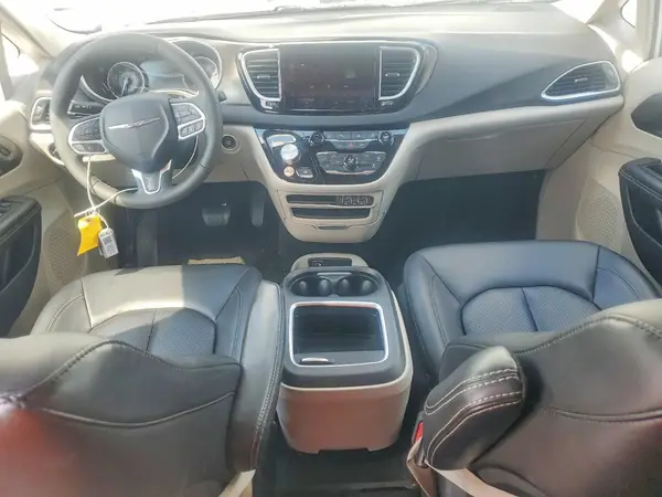 2C4RC1BG4RR123074 2024 CHRYSLER PACIFICA - Image 8