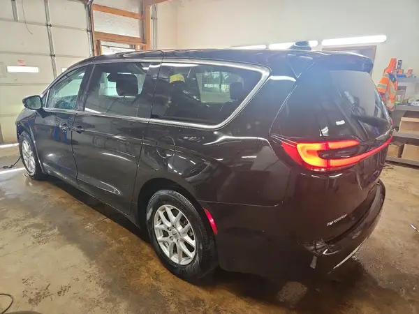 2C4RC1BG4RR136360 2024 CHRYSLER PACIFICA - Image 2