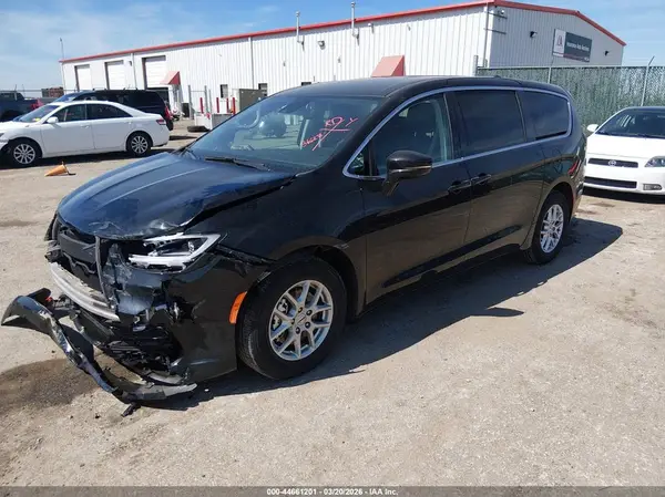 2C4RC1BG4RR139730 2024 CHRYSLER PACIFICA - Image 2