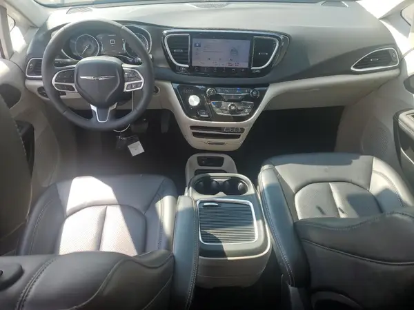 2C4RC1BG4RR164112 2024 CHRYSLER PACIFICA - Image 8