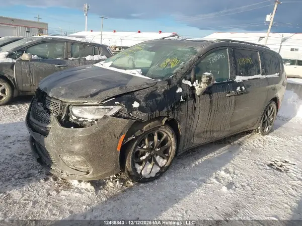 2C4RC1BG4RR170024 2024 CHRYSLER PACIFICA - Image 2