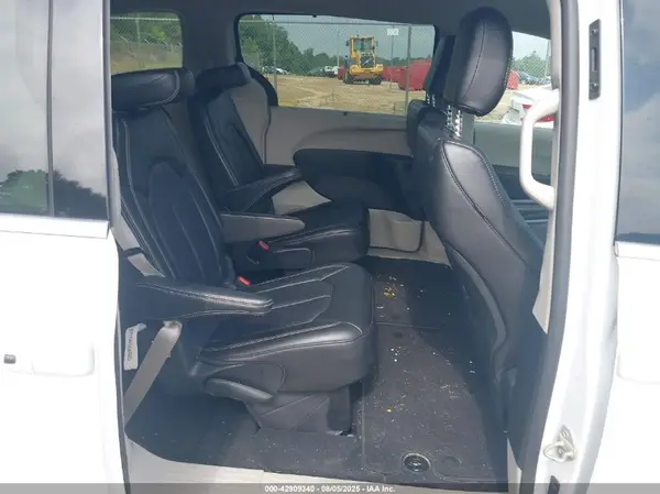 2C4RC1BG4RR170427 2024 CHRYSLER PACIFICA - Image 8