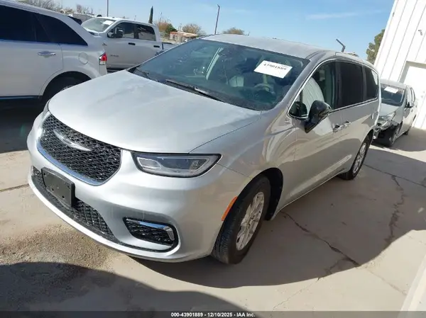 2C4RC1BG4RR172517 2024 CHRYSLER PACIFICA - Image 2