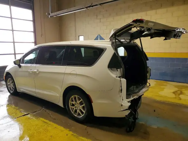 2C4RC1BG4SR502758 2025 CHRYSLER PACIFICA - Image 2