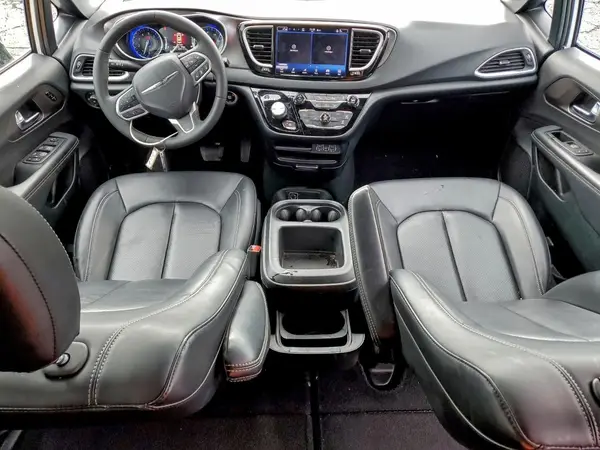 2C4RC1BG4SR503487 2025 CHRYSLER PACIFICA - Image 8