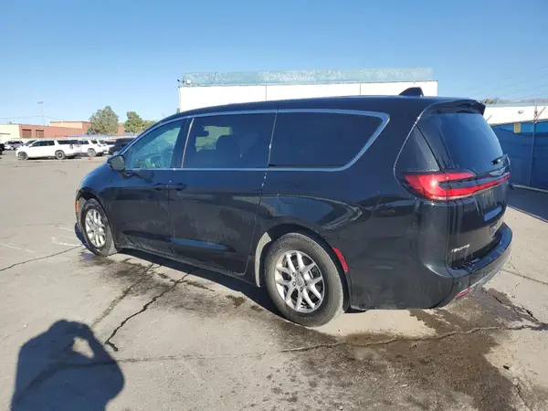 2C4RC1BG4SR516708 2025 CHRYSLER PACIFICA - Image 2