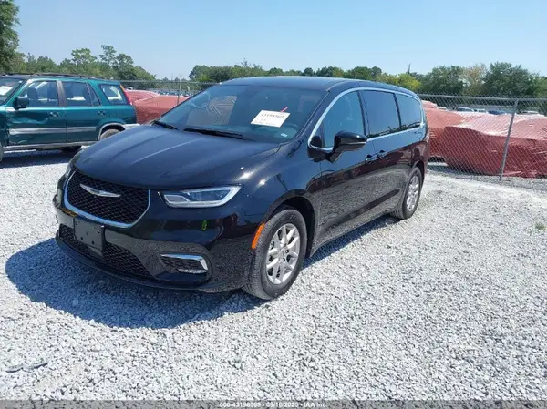 2C4RC1BG4SR531760 2025 CHRYSLER PACIFICA - Image 2