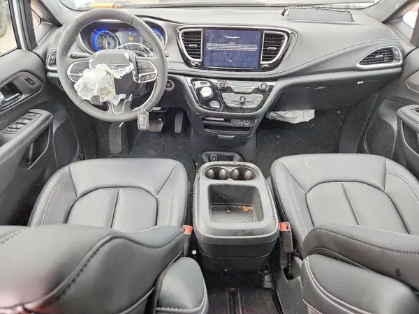 2C4RC1BG4SR549661 2025 CHRYSLER PACIFICA - Image 8