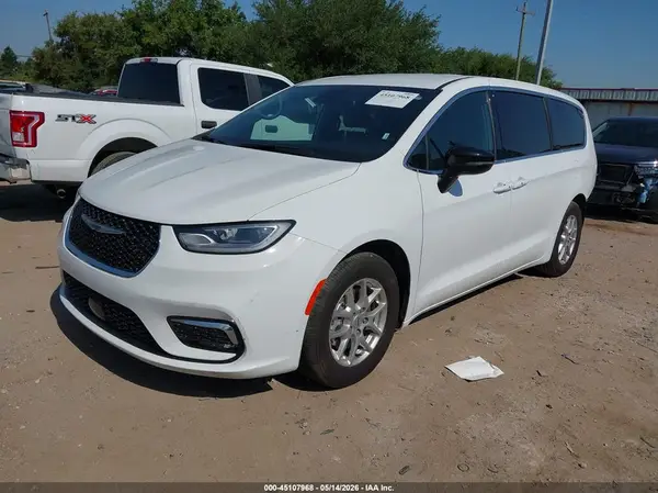 2C4RC1BG4SR553242 2025 CHRYSLER PACIFICA - Image 2