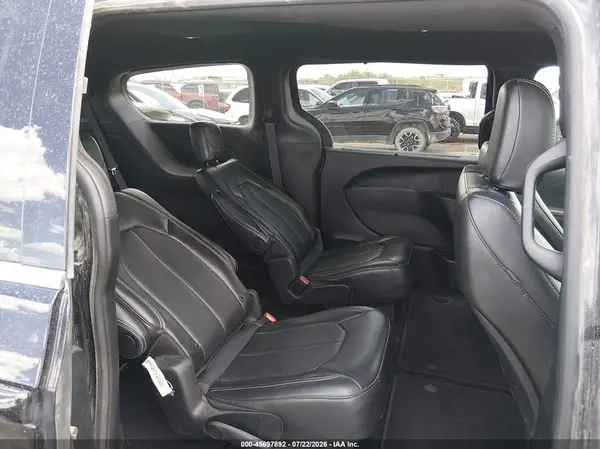2C4RC1BG4SR554939 2025 CHRYSLER PACIFICA - Image 8