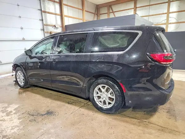 2C4RC1BG4SR612757 2025 CHRYSLER PACIFICA - Image 2