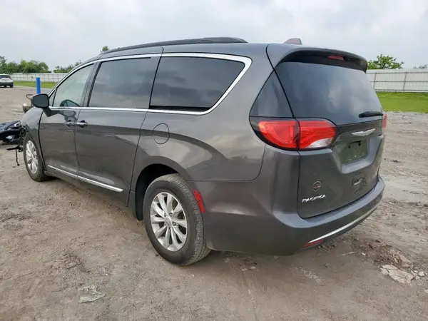 2C4RC1BG5HR501854 2017 CHRYSLER PACIFICA - Image 2