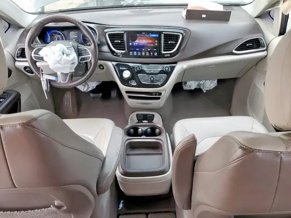 2C4RC1BG5HR501854 2017 CHRYSLER PACIFICA - Image 8