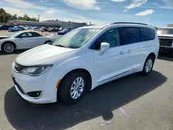 2C4RC1BG5HR505709 2017 CHRYSLER PACIFICA