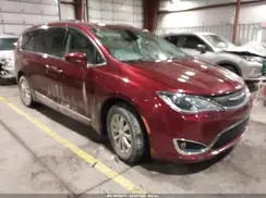 2C4RC1BG5HR512711 2017 CHRYSLER PACIFICA