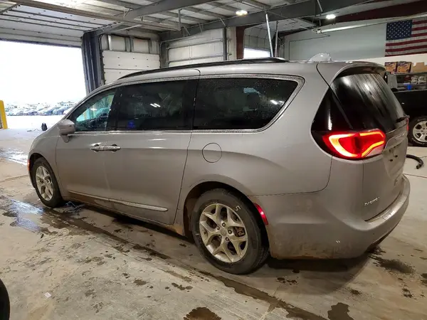 2C4RC1BG5HR512983 2017 CHRYSLER PACIFICA - Image 2