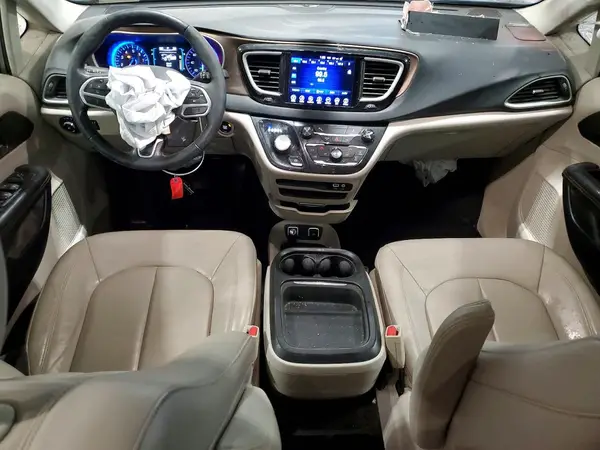 2C4RC1BG5HR512983 2017 CHRYSLER PACIFICA - Image 8