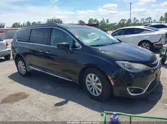 2C4RC1BG5HR516399 2017 CHRYSLER PACIFICA