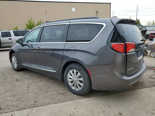 2C4RC1BG5HR517424 2017 CHRYSLER PACIFICA - Image 2