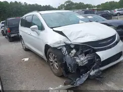 2C4RC1BG5HR523059 2017 CHRYSLER PACIFICA