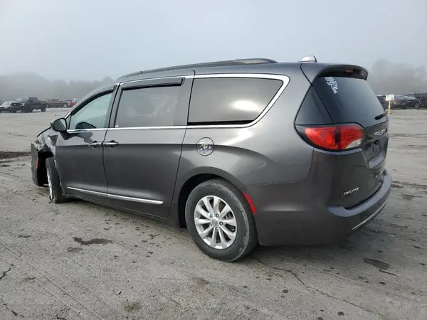 2C4RC1BG5HR523921 2017 CHRYSLER PACIFICA - Image 2