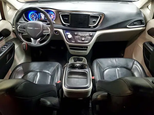 2C4RC1BG5HR527578 2017 CHRYSLER PACIFICA - Image 8