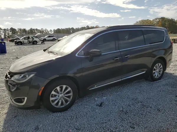 2C4RC1BG5HR532800 2017 CHRYSLER PACIFICA - Image 1