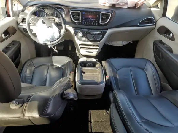 2C4RC1BG5HR533879 2017 CHRYSLER PACIFICA - Image 8