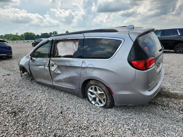 2C4RC1BG5HR534336 2017 CHRYSLER PACIFICA - Image 2