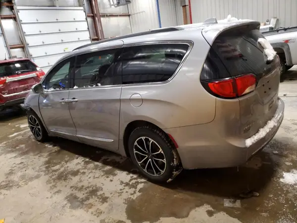 2C4RC1BG5HR538130 2017 CHRYSLER PACIFICA - Image 2