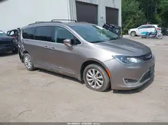 2C4RC1BG5HR540346 2017 CHRYSLER PACIFICA