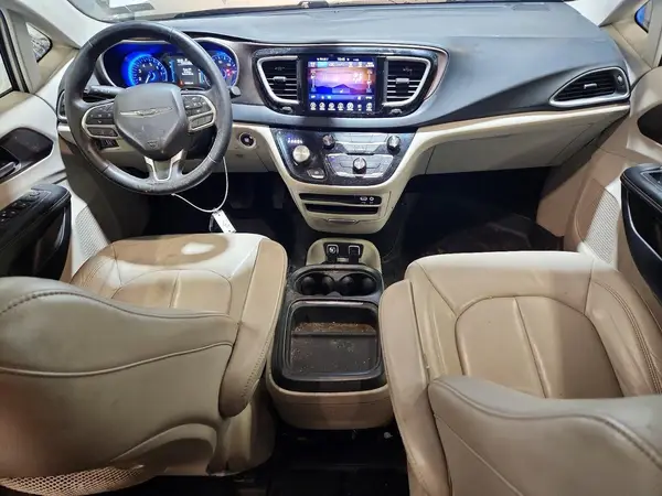 2C4RC1BG5HR543277 2017 CHRYSLER PACIFICA - Image 8
