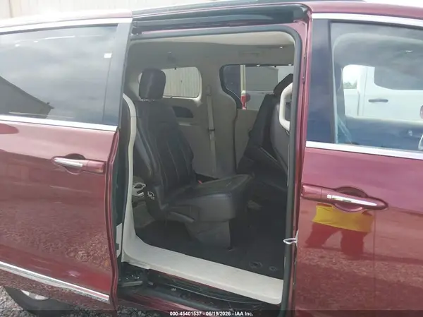 2C4RC1BG5HR544039 2017 CHRYSLER PACIFICA - Image 8